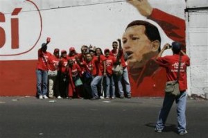 chavezWall2