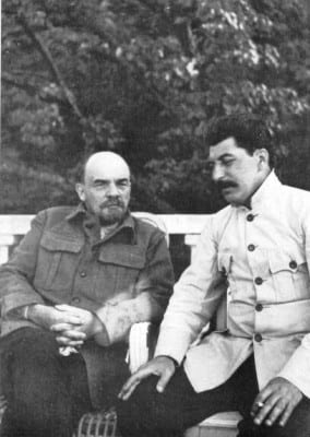 stalin-Lenin_and_stalin
