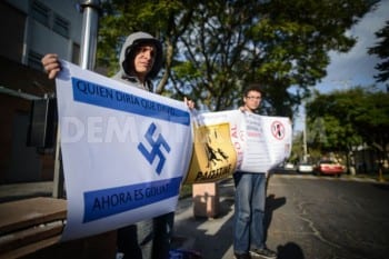 Mexicans protest Israel's onslaught on a captive population. 