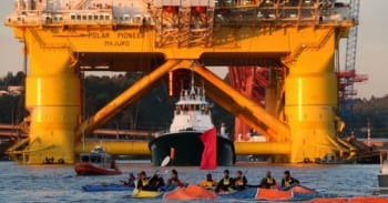 As Shell Drilling Rig Aims for Arctic, Waves of Kayaks Block the Way