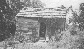 White shacrecropper shack in the Tennessee valley, 1930s. Abysmal poverty and backwardness were the rule among this class of people. 