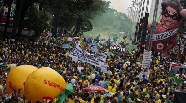 Brazil-demonstratorsAgainstDilma