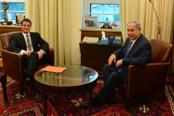  Netanyahu and Valls.
