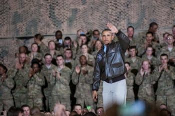 Obama with troops
