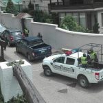 bolivianPolicesurroundMexicoEmbassy