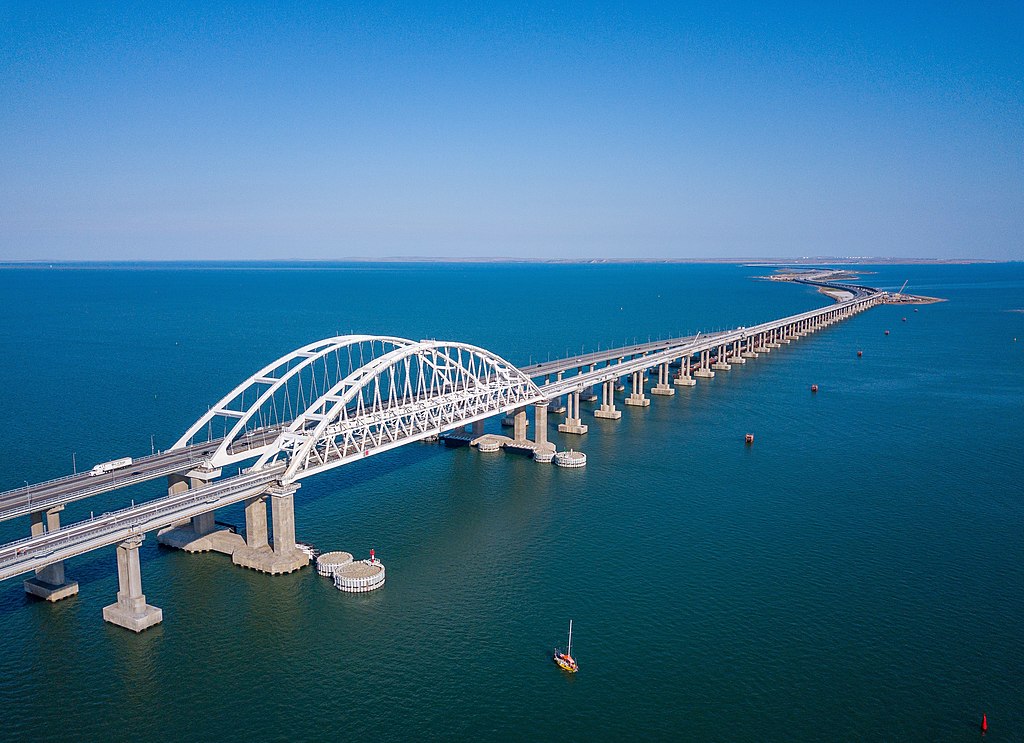 Update on Ukraine: Kerch Bridge, Foreign Troops, and much more